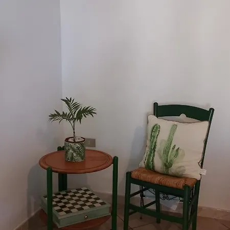 Villetta Con Giardino In In Centro Holiday home Villasimius